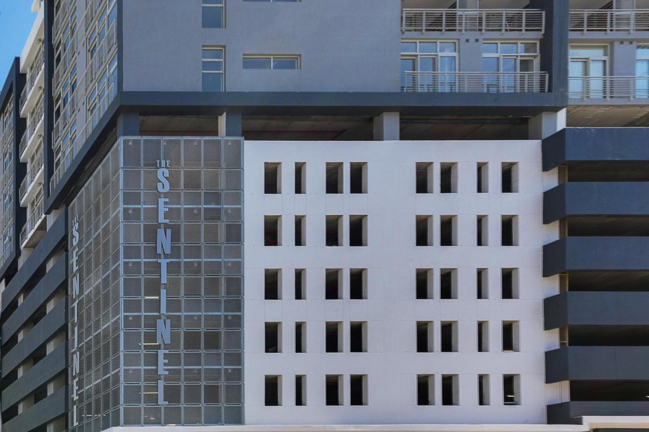 Backup-Powered Trendy City Sanctuary ケープタウン エクステリア 写真